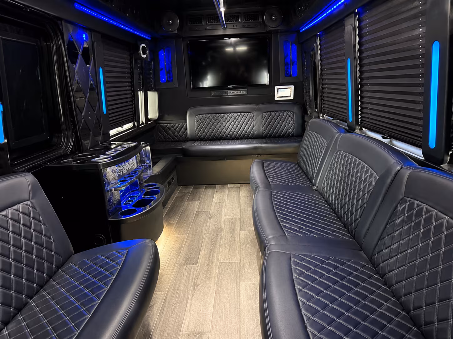 Rent a Bus to Rose Bowl