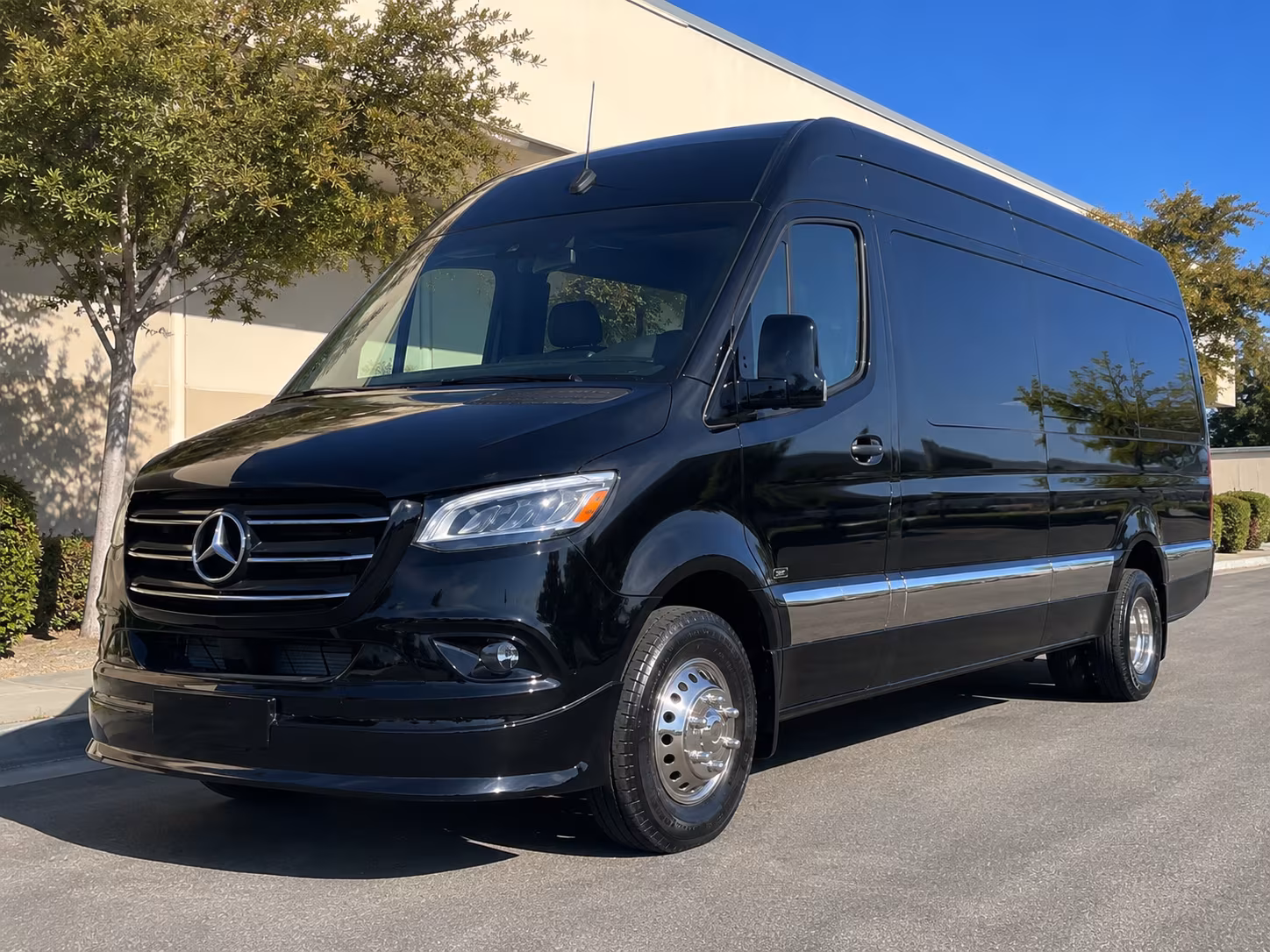 Pomona Airport Shuttles & Transportation