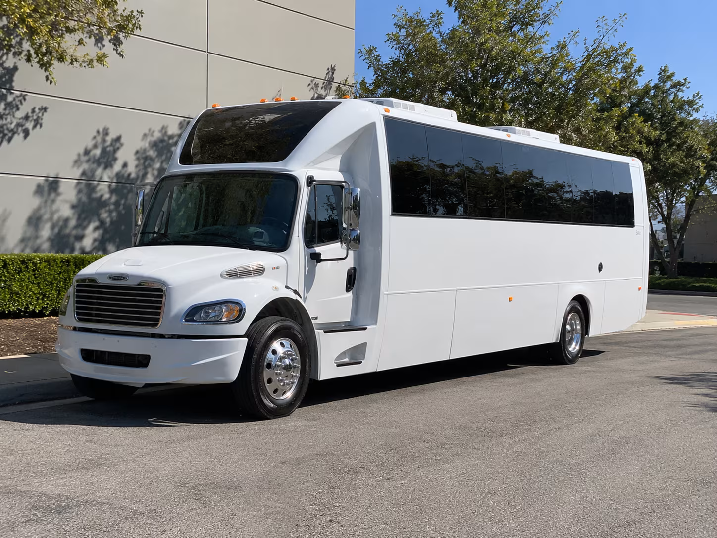 Pomona Birthday, Sweet 16, & Quinceañera Transportation party bus exterior