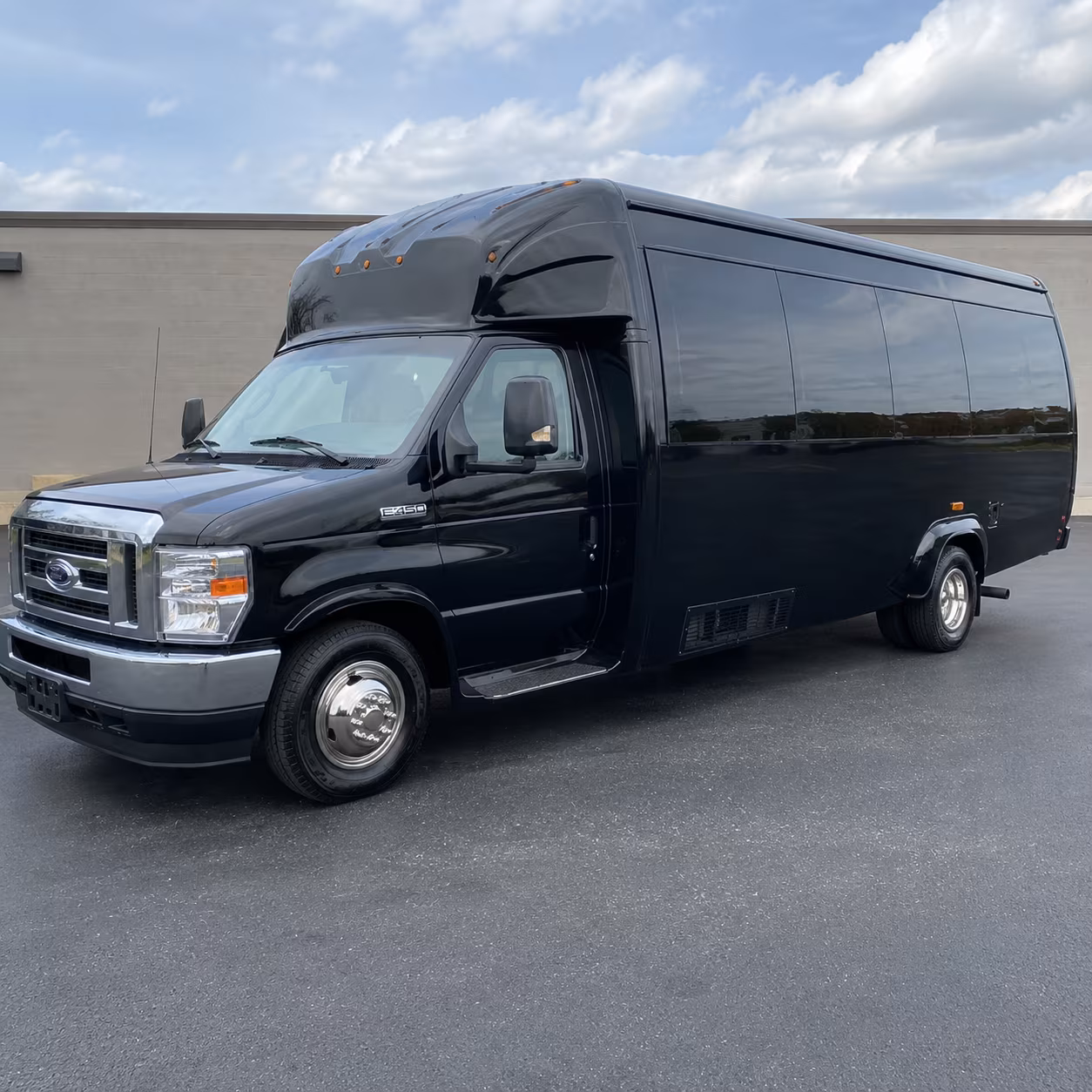 Pomona Winery Tour & Pub Crawl Transportation party bus exterior